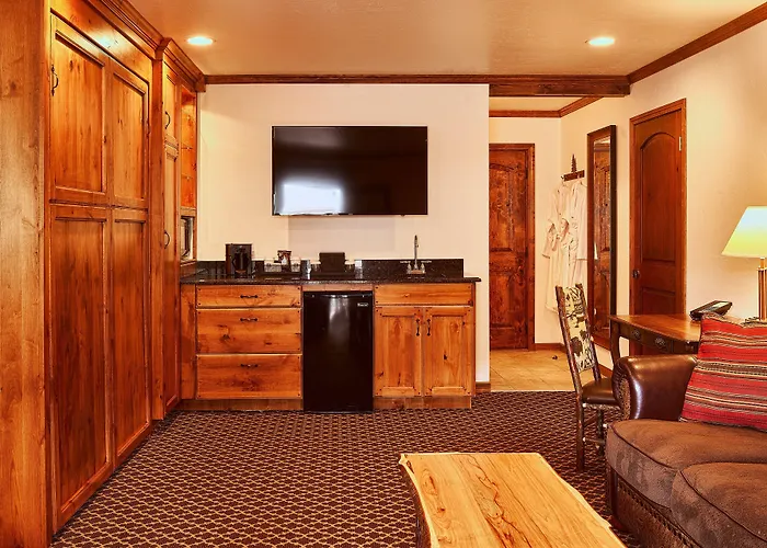 Parkway Of 3* Jackson Hole